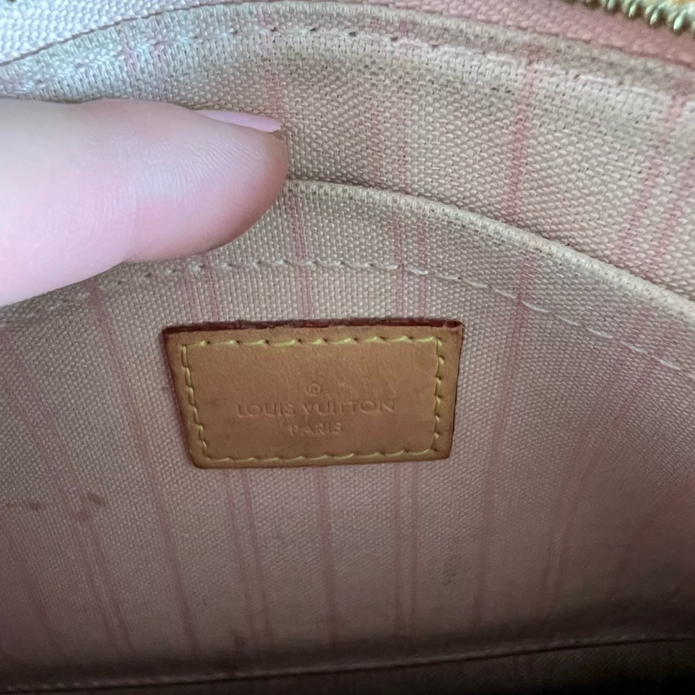 Louis Vuitton Neverfull MM